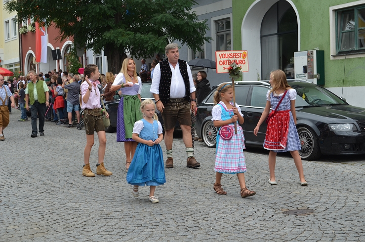 Ortenburger Volksfest-Umzug